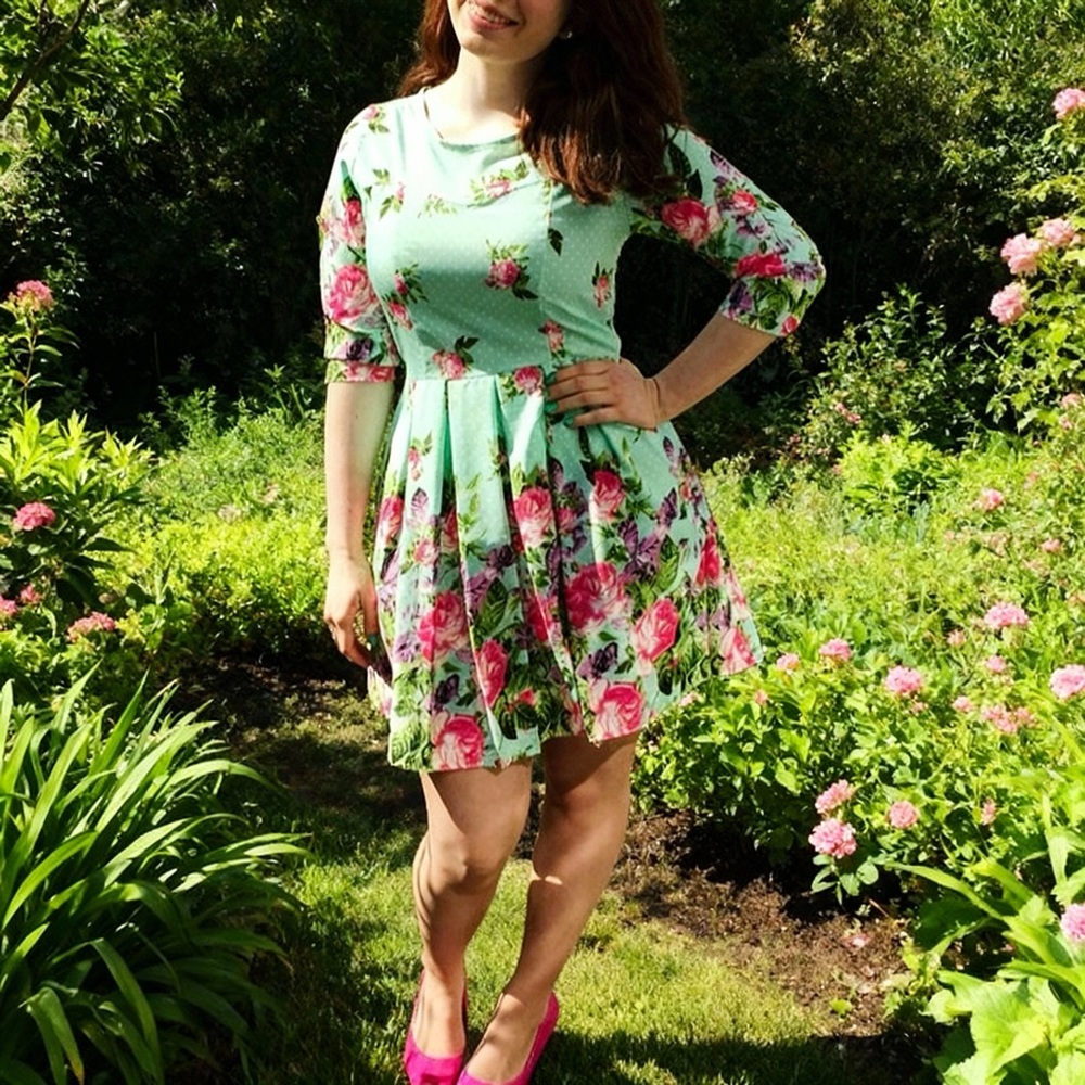 Stone Flower retro floral dress size small